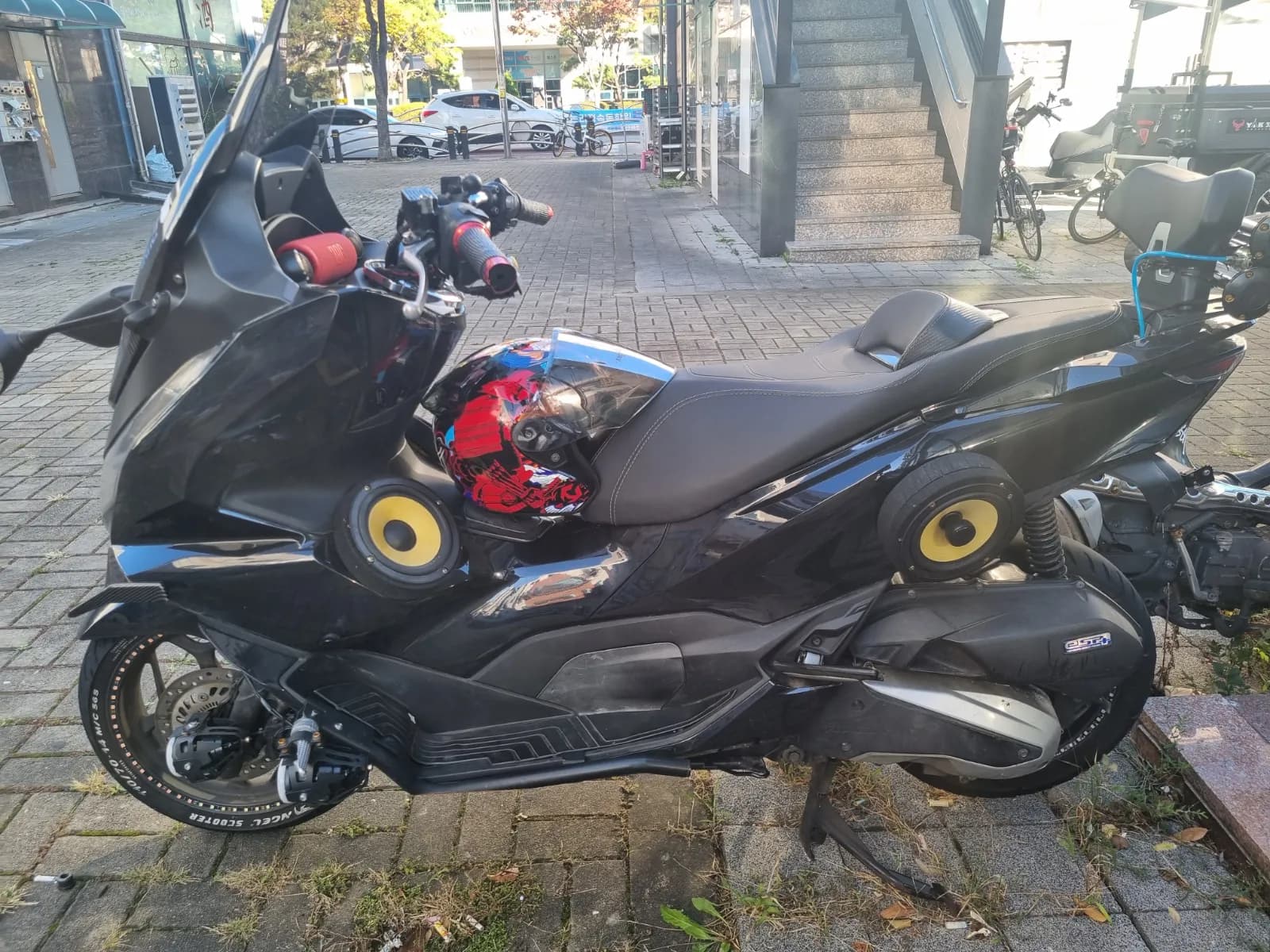 pcx125 풀튜닝차 판매 합니다 - 2