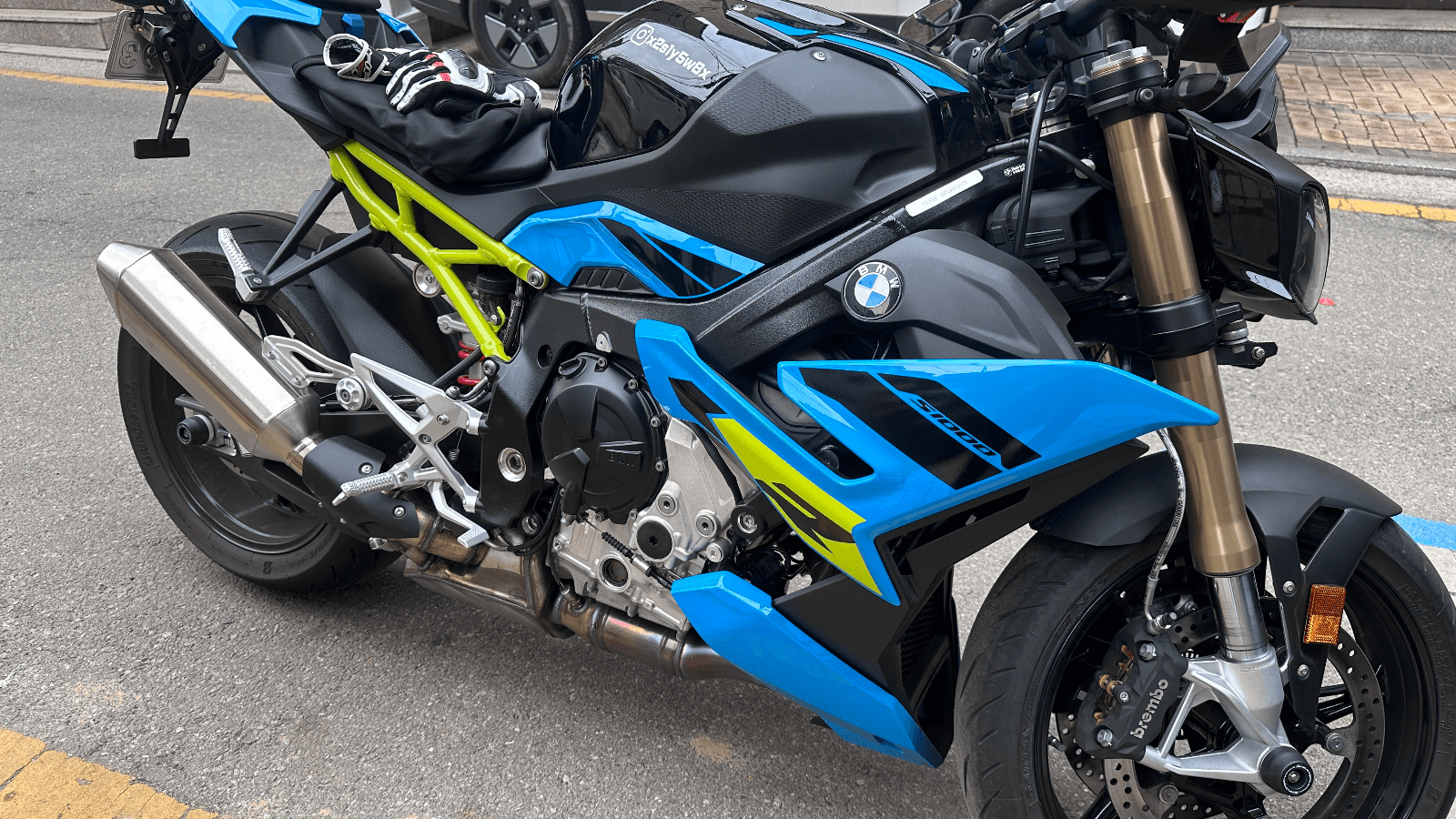 s1000r 26년식 신형 컬러 팝니다 - 4