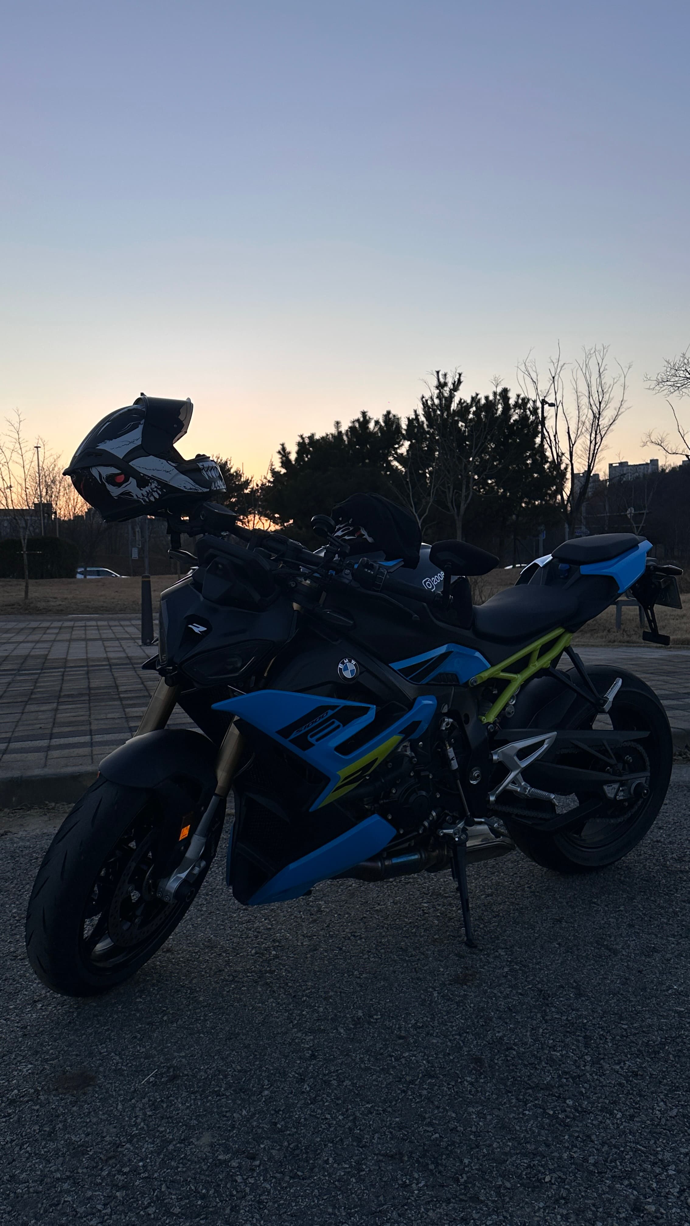 s1000r 26년식 신형 컬러 팝니다 - 7